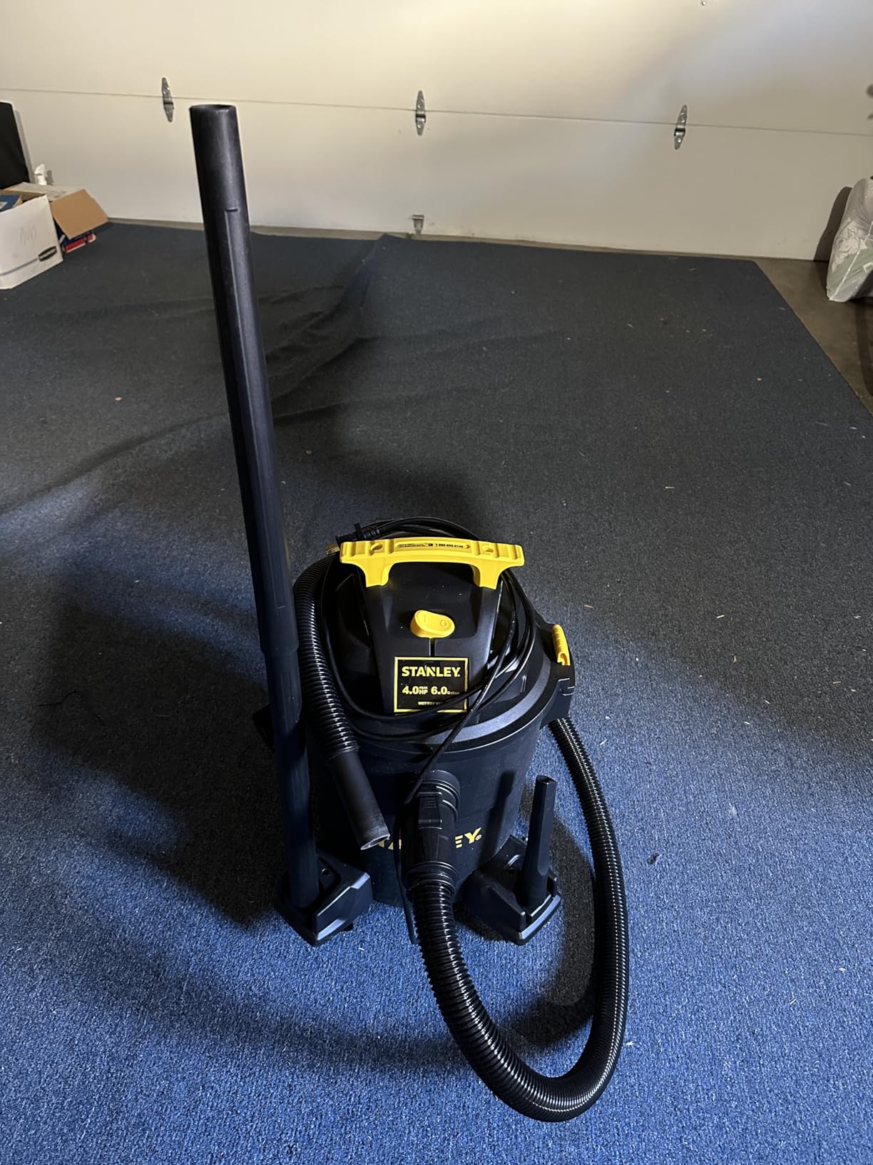 Stanley - SL18116P Wet/Dry Vacuum, 6 Gallon, 4 Horsepower Black customer photo 2
