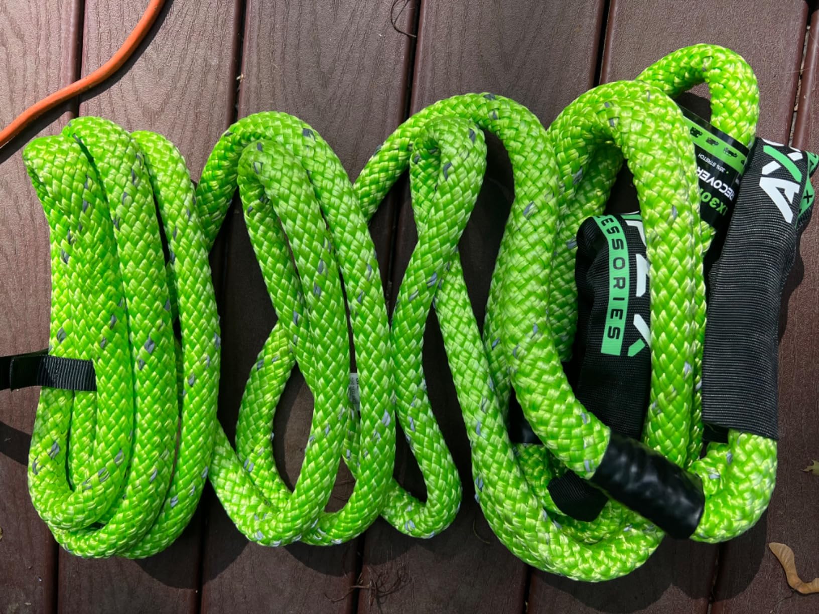 Kinetic Recovery Rope Kit (Reflective), 1.25in x 30ft 56,000Lbs, 35% High Elasticity, w/ 2 Soft Shackles, 18,666Lbs Work Load Limit for 4x4 Offroad Vehicle customer photo 2