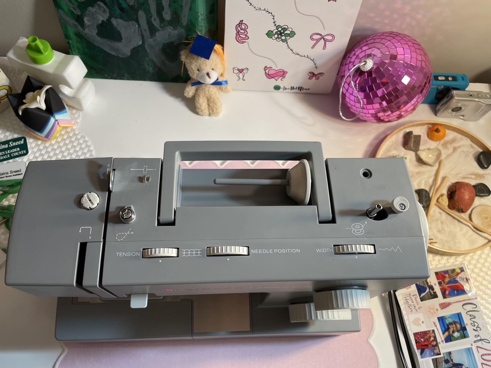 SINGER® 4411 (Grey) High Speed Heavy Duty Sewing Machine with Accessories | 11 stitches deliver 69 applications, 50% more power for denim and canvas, metal frame, 4-step buttonhole, 1100 stitches/min customer photo 1