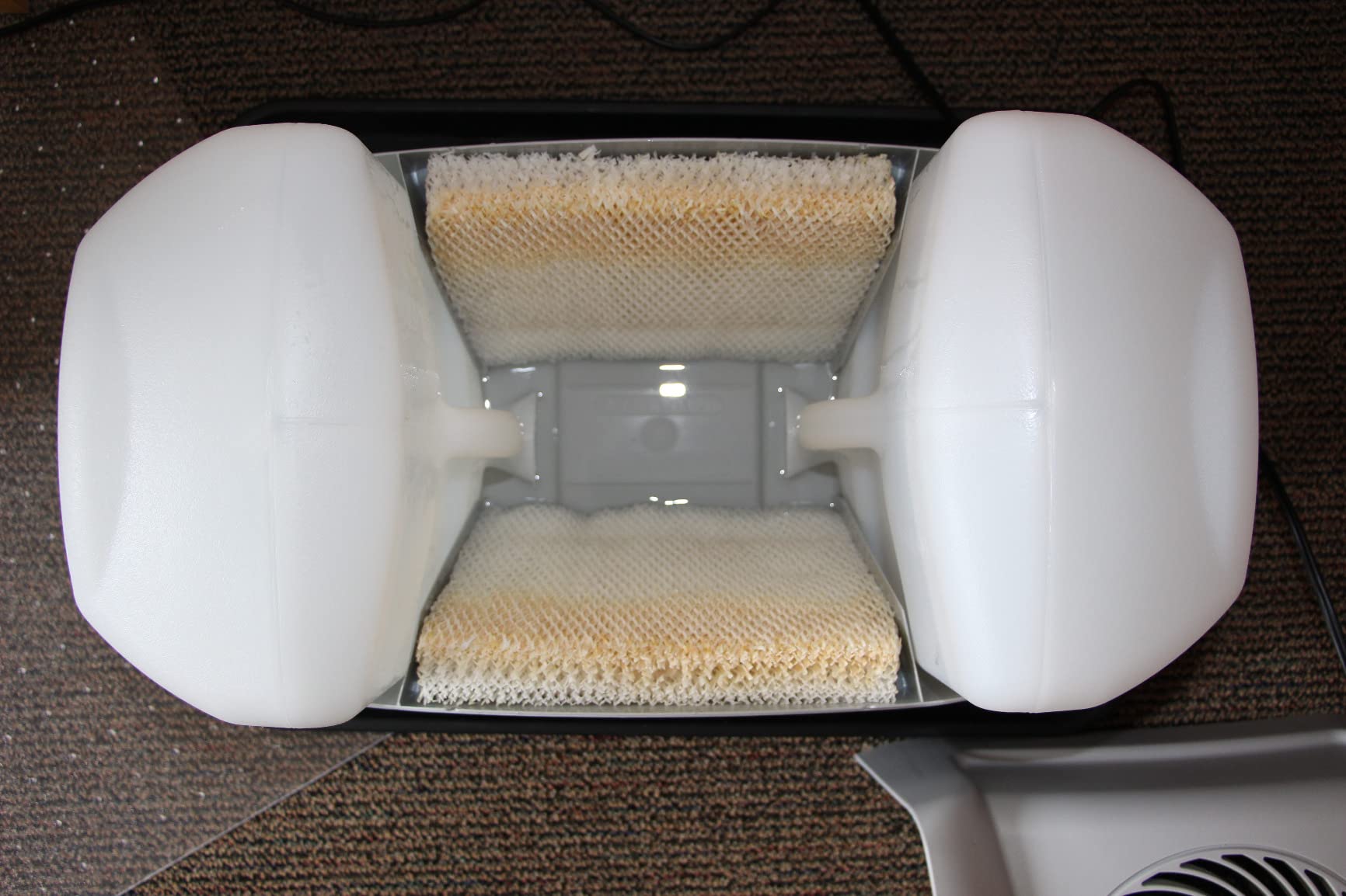Vornado Evap40 Evaporative Humidifier, 4-Gal Capacity, 1,000 Sq Ft Coverage customer photo 2