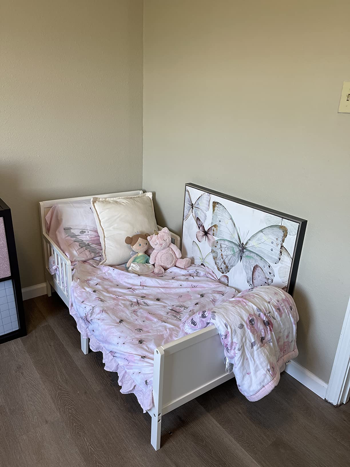 Delta Children Fancy Wood Toddler Bed - Greenguard Gold Certified, Grey customer photo 2