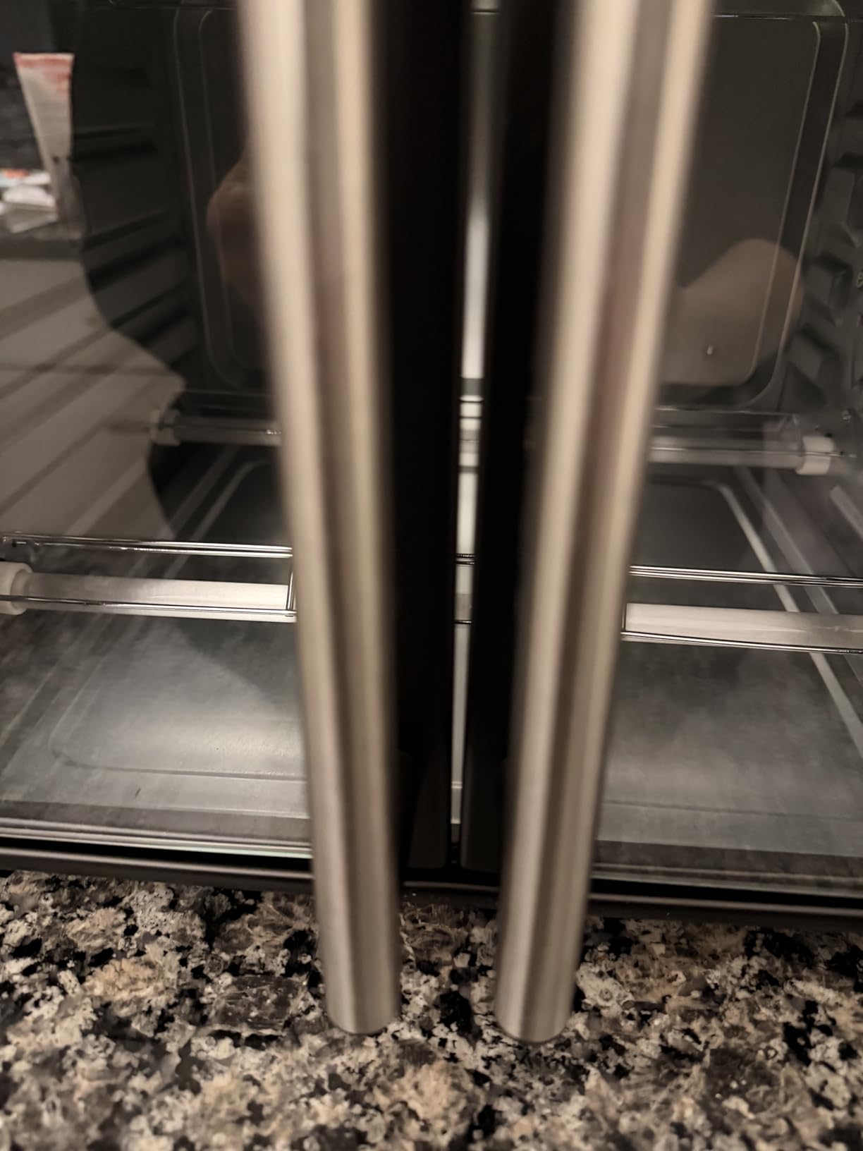 Gourmia Toaster Oven - 6-Slice Capacity, Digital Display, Black customer photo 2