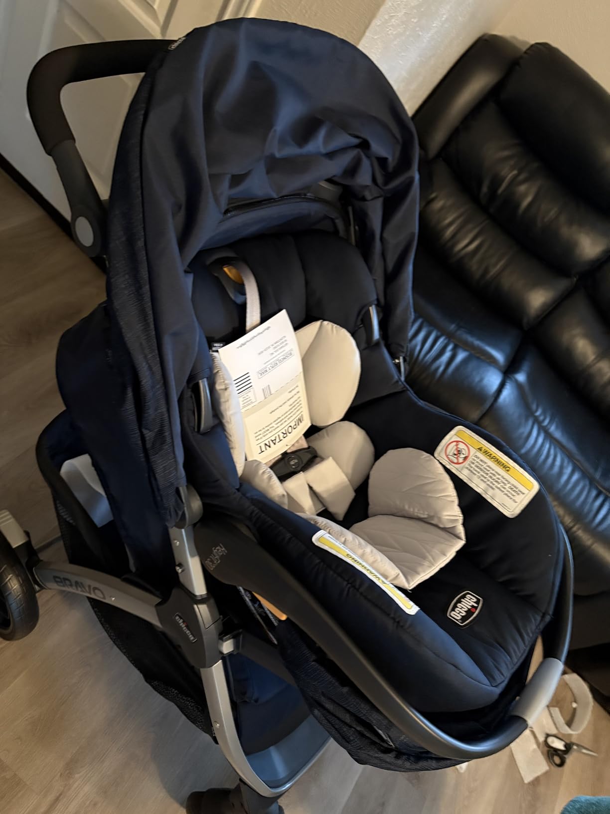 Chicco Bravo 3-in-1 Travel System, Quick-Fold Stroller with Car Seat customer photo 1