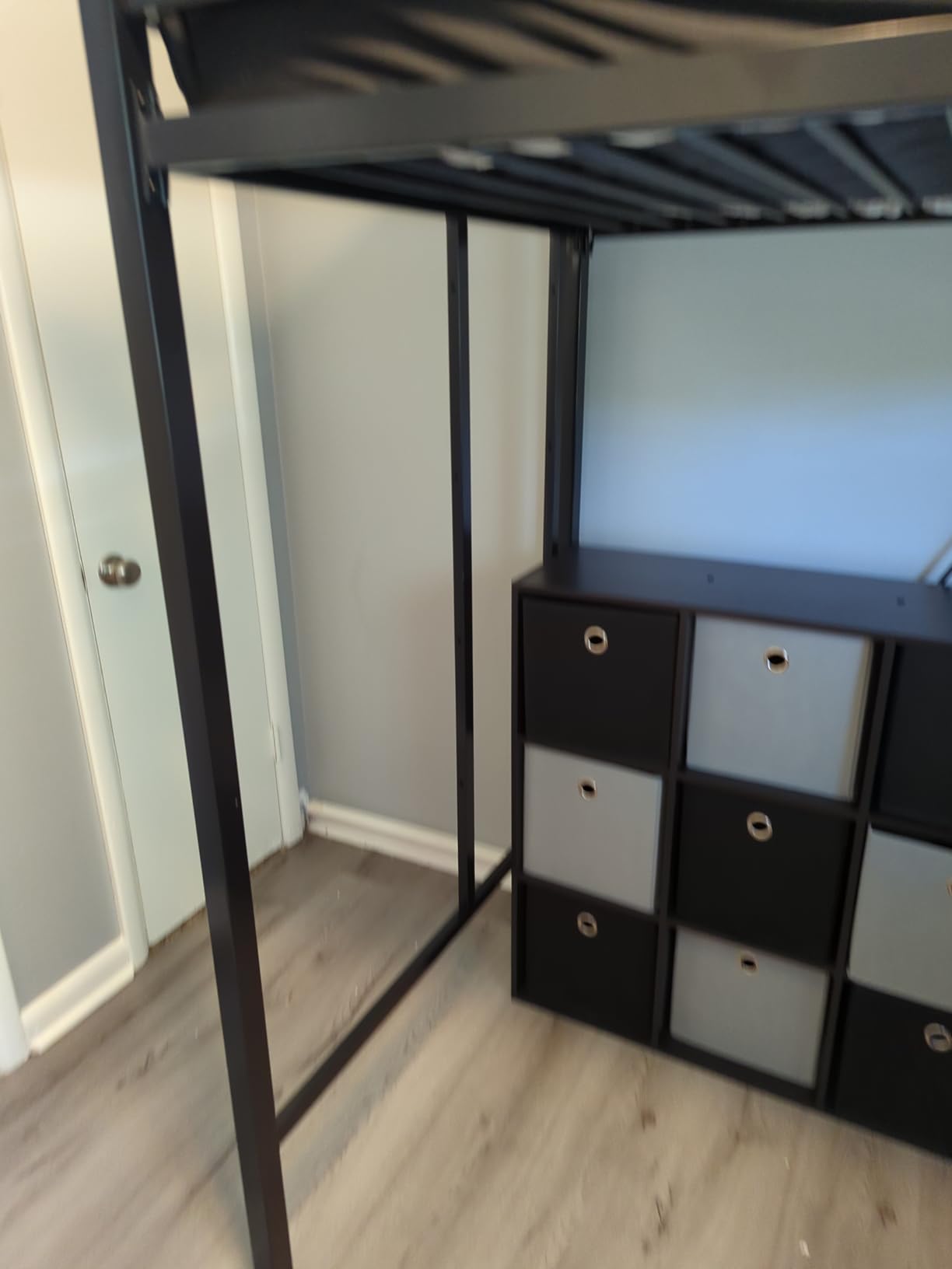 Allewie Metal Loft Bed Twin Size with Guardrail and Ladder,Black customer photo 1