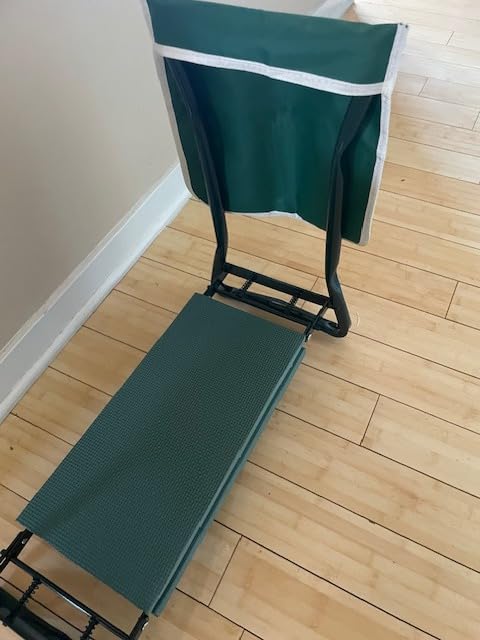 KVR Upgraded Garden Kneeler and Seat with Thicken & Widen Soft Kneeling Pad,Heavy Duty Foldable Gardener Stool with 2 Tool Pouches,Gardening Gifts for Women Mom Men Seniors¡… customer photo 2