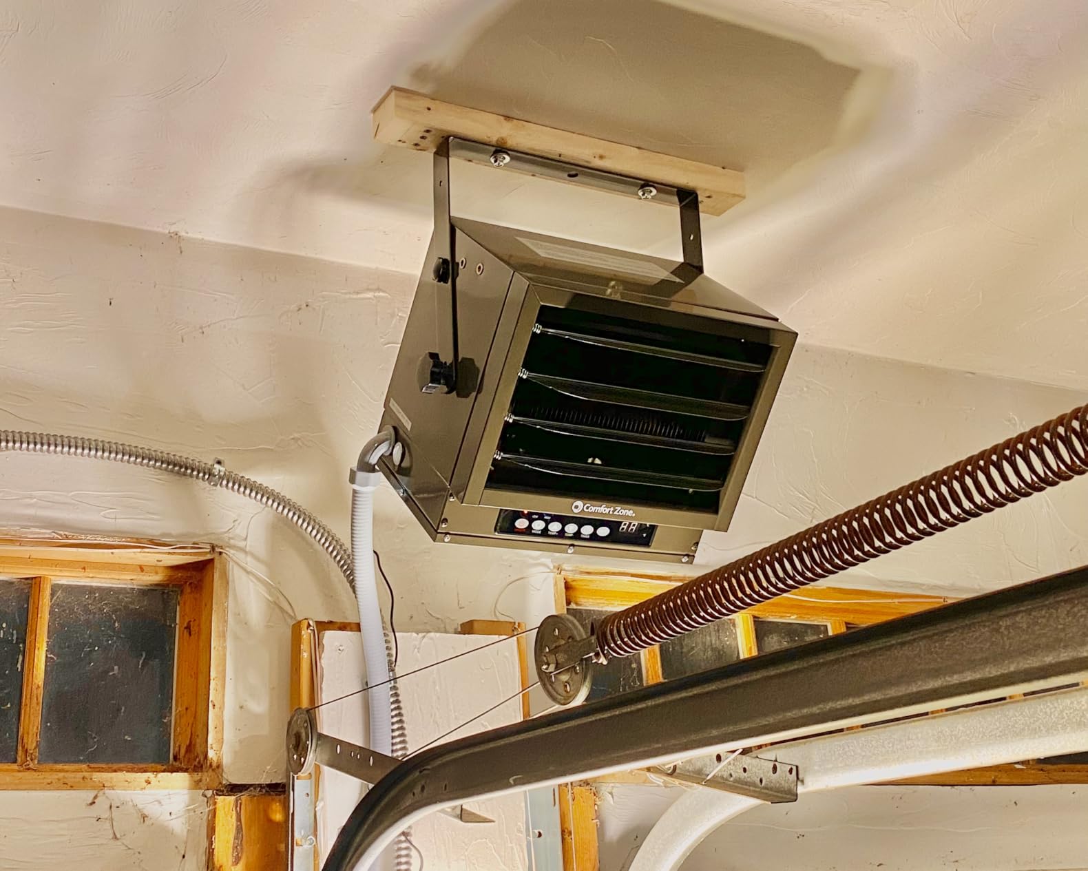 Comfort Zone Hard-Wired Ceiling Mount Garage Space Heater with Remote, 7,500 Watt, 240 Volt, Fan-Forced, Overheat Protection, Digital Thermostat, 12-Hour Timer, Ideal for Garage & Workshop, CZ230ERBK customer photo 1