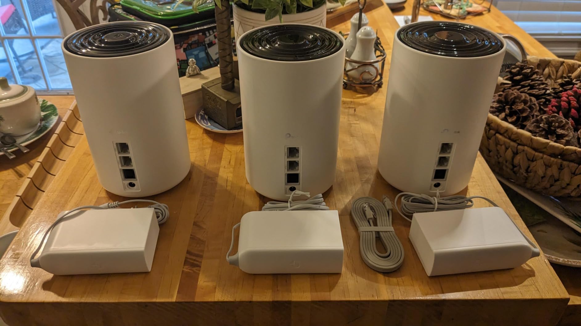 TP-Link Deco XE75 Pro AXE5400 Tri-Band WiFi 6E Mesh System (3-Pack) customer photo 2