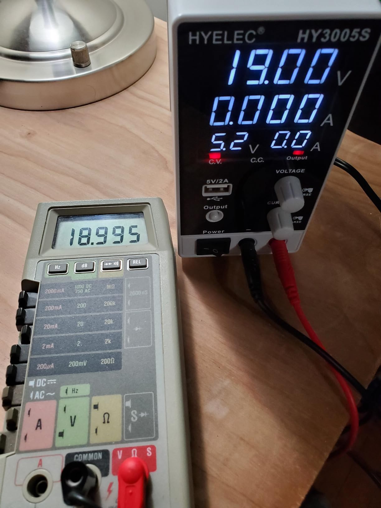 DC Power Supply Variable 30V 5A, Hyelec Adjustable Switching Regulated Power Supply with 4-Digit LED Display, Coarse and Fine Adjustments, 5V2A USB Interface, 110V Input Voltage customer photo 2