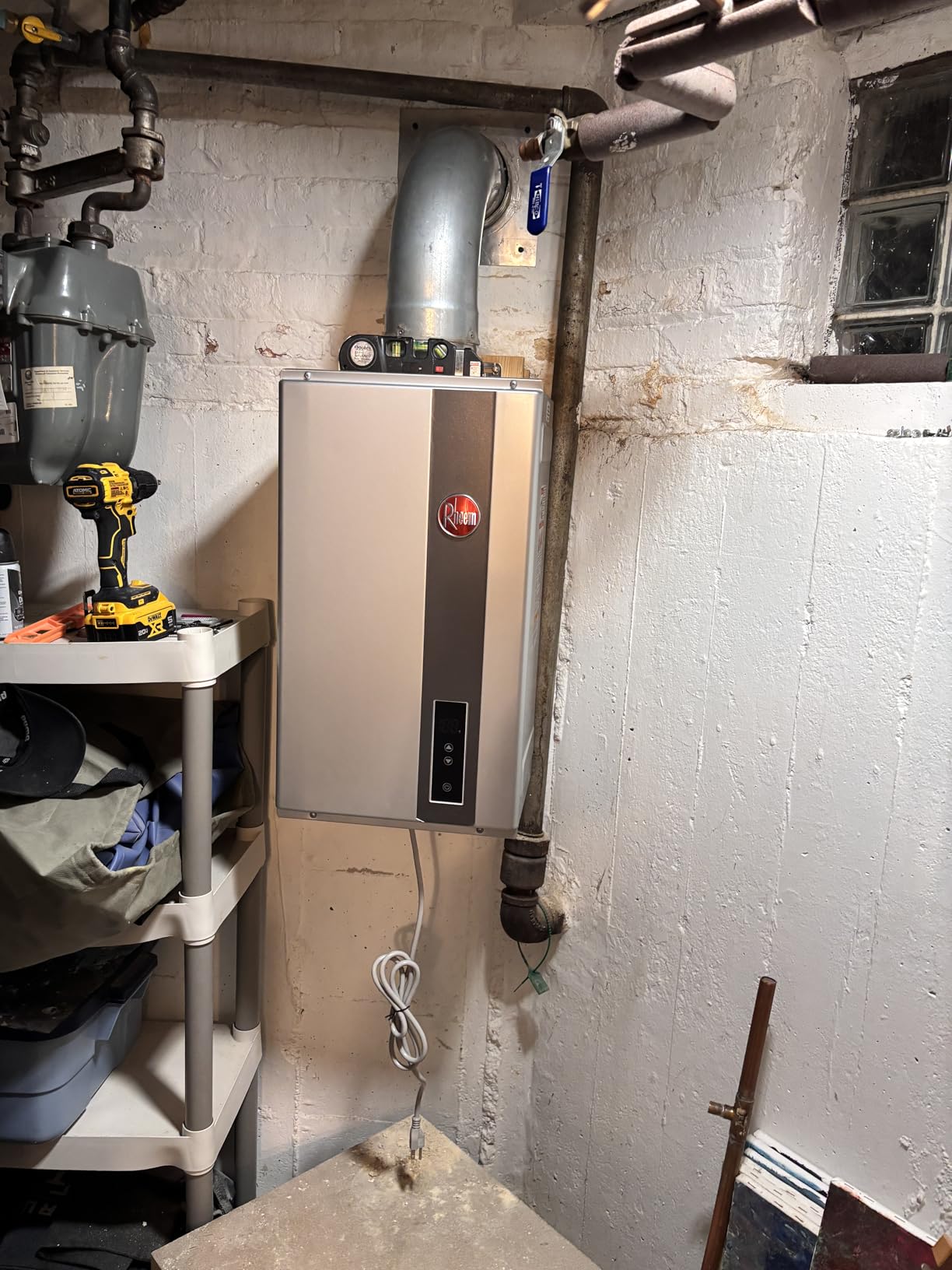Rheem RTG Series 7.0 GPM Natural Gas Tankless Water Heater Indoor | 160,000 BTUs High Efficiency On Demand, Continuous Hot Water | Non-Condensing customer photo 2