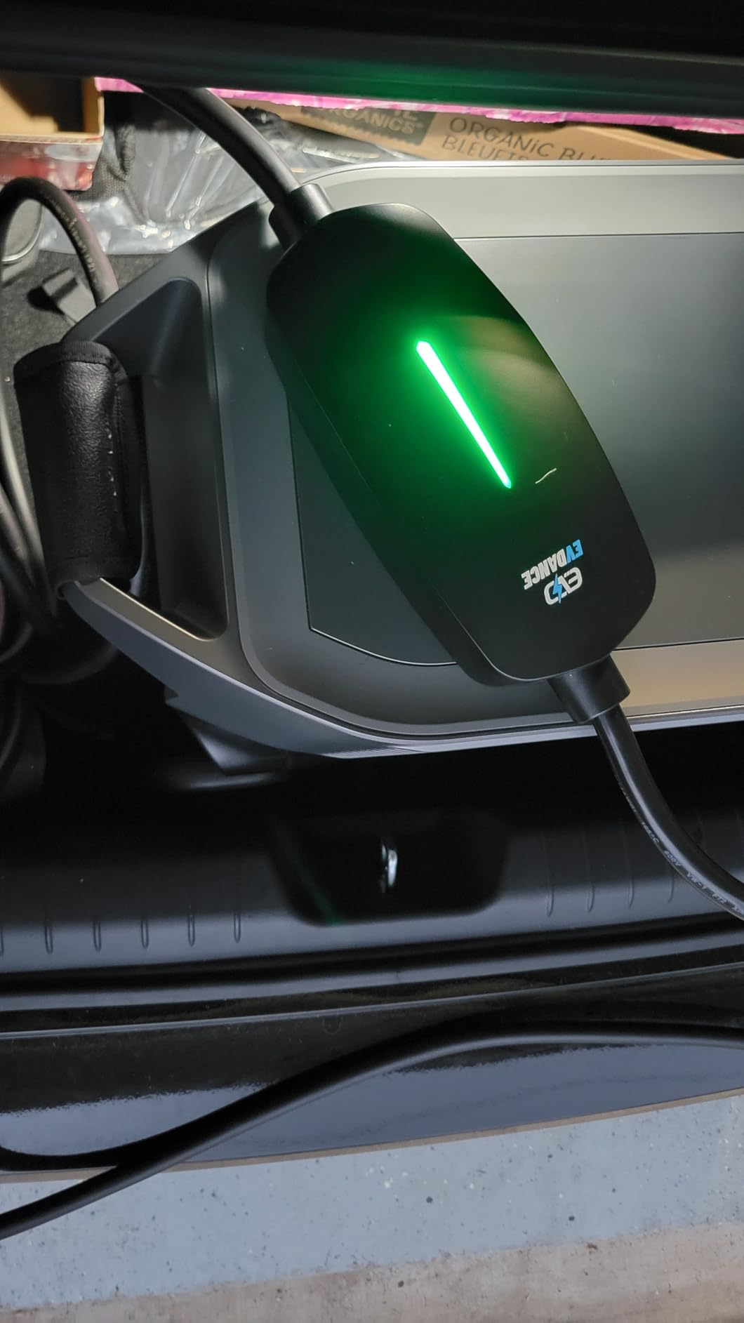 EVDANCE Level 1&2 EV Charger, Electric Vehicle Portable Charger with 25FT Cable, ETL Listed J1772 EVSE for All EVs & PHEVs, 12A 120V/16A 240V (Black, 16A Max | NEMA 5-15&6-20 (Standard Home Plug)) customer photo 2