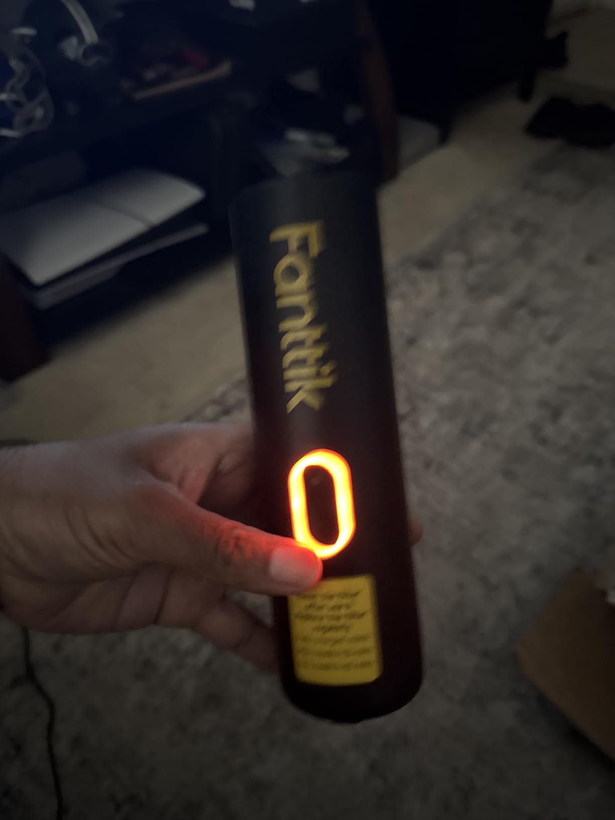 Fanttik Slim V8 APEX Cordless Car Vacuum & Air Duster, 4-in-1 Portable Mini Vacuum with 19000pa Suction Power for Pet Hair, Type-C Charge, One-Touch Empty for Car, Office Desk, Keyboards (Black) customer photo 2