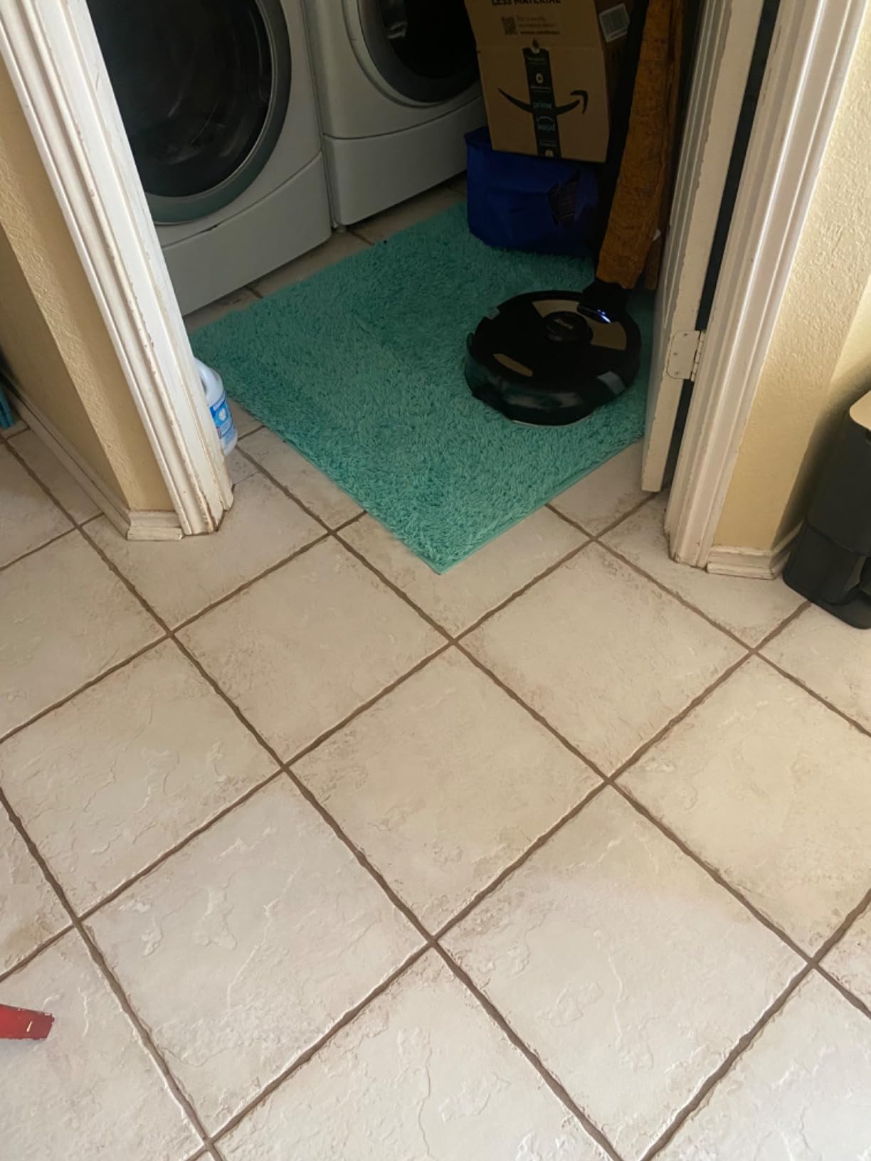 Shark Matrix Plus 2-in-1 Robot Vacuum & Mop, Black/Mocha Silver, AV2630WA customer photo 2