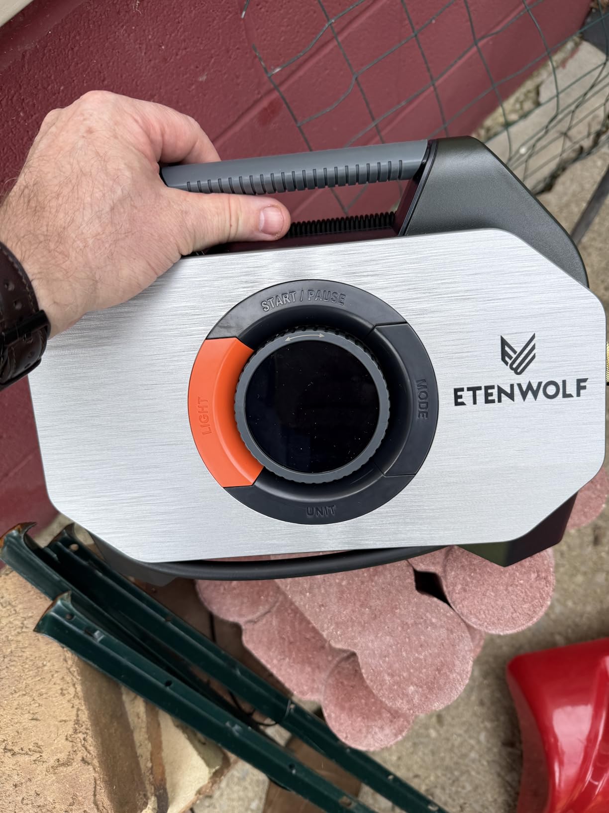 ETENWOLF VORTEX S7 Tire Inflator for Heavy-duty Vehicle with 38400 mAh | 160PSI Portable Air Compressor for Car Tires, Cordless Air Pump with 100% Duty Cycle & Dual Cylinder, Auto Shut-Off,LED Light customer photo 1