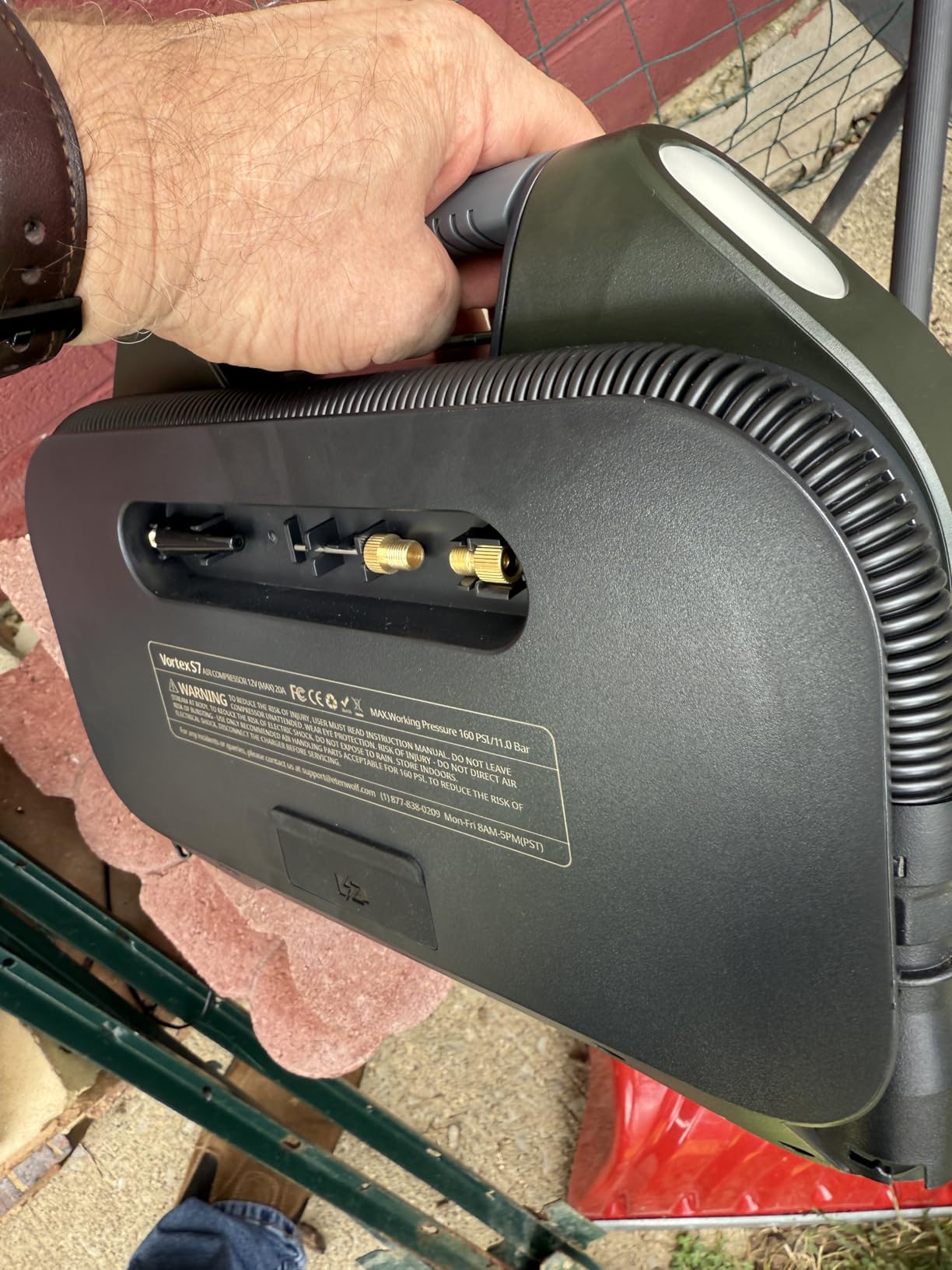ETENWOLF VORTEX S7 Tire Inflator for Heavy-duty Vehicle with 38400 mAh | 160PSI Portable Air Compressor for Car Tires, Cordless Air Pump with 100% Duty Cycle & Dual Cylinder, Auto Shut-Off,LED Light customer photo 2