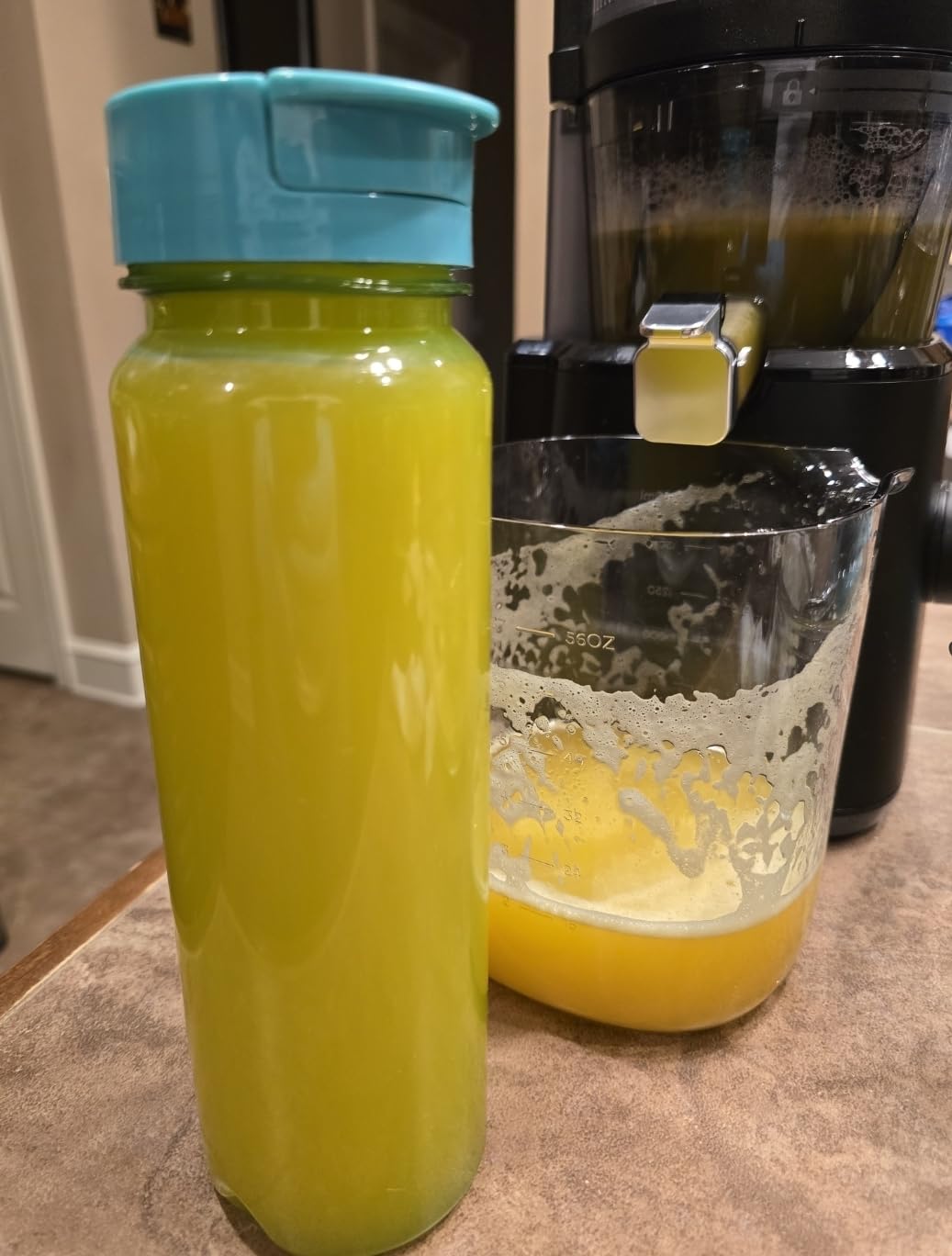 Nama J2 - Cold Press Juicer - Hands-Free - Black customer photo 1