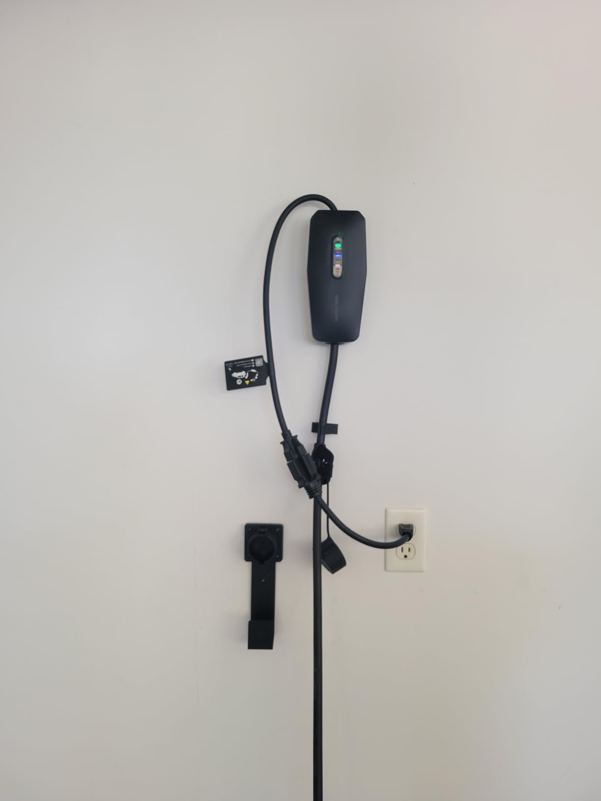 Level 1&2 EV Charger, Electric Vehicle Portable Charger with 20FT Cable, 3.5KW 16Amp Home EV Car Charging Station, 110V-240V NEMA 6-20 & NEMA 5-15 Plug Adapter, for All SAE J1772 customer photo 2