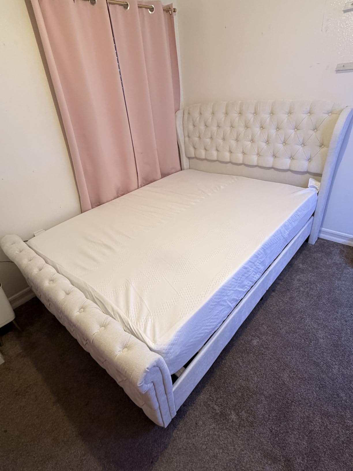Novilla 12 Inch Queen Mattress in a Box, Gel Memory Foam for Cooling Night customer photo 1