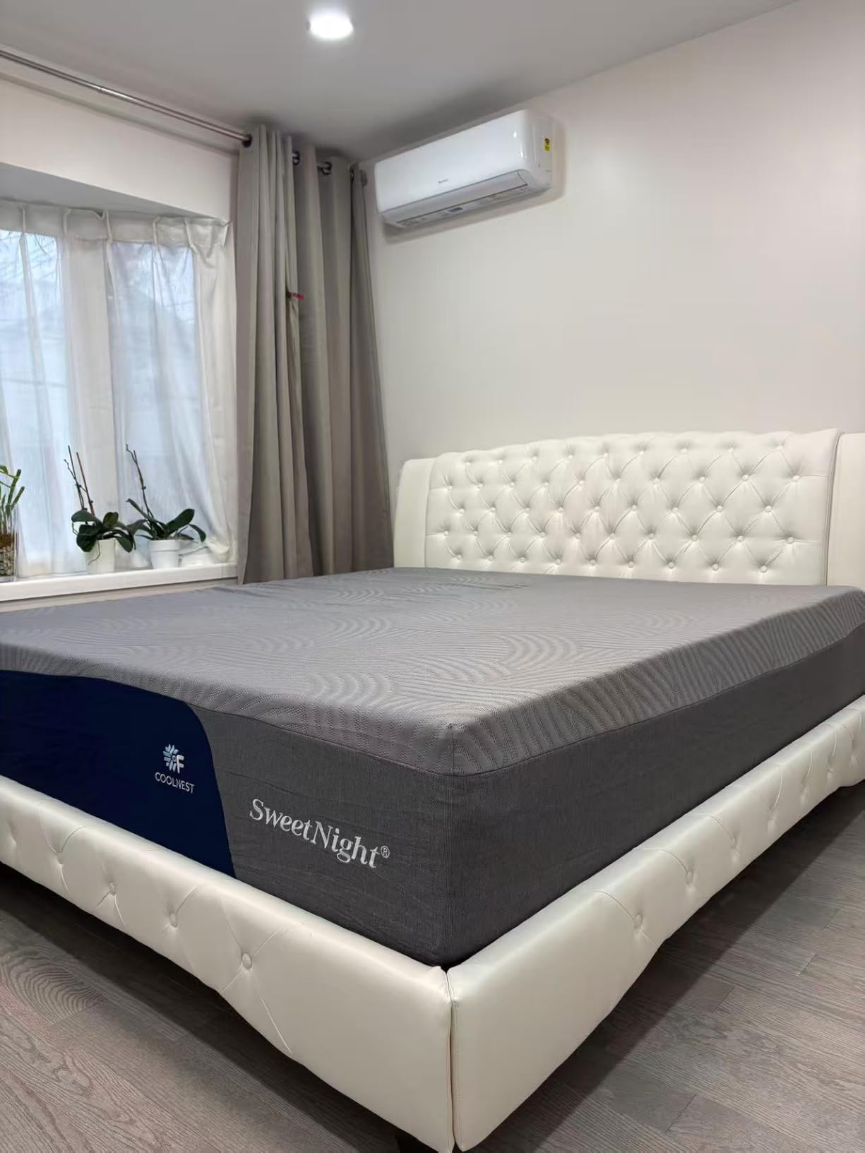 Sweetnight CoolNest 14 Inch King Size Mattress,Cooling Memory Foam Mattress customer photo 1