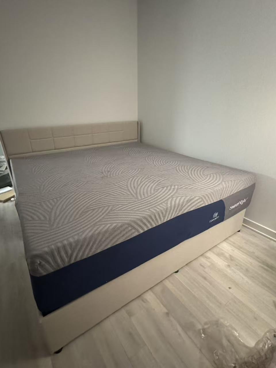 Sweetnight CoolNest 14 Inch King Size Mattress,Cooling Memory Foam Mattress customer photo 2