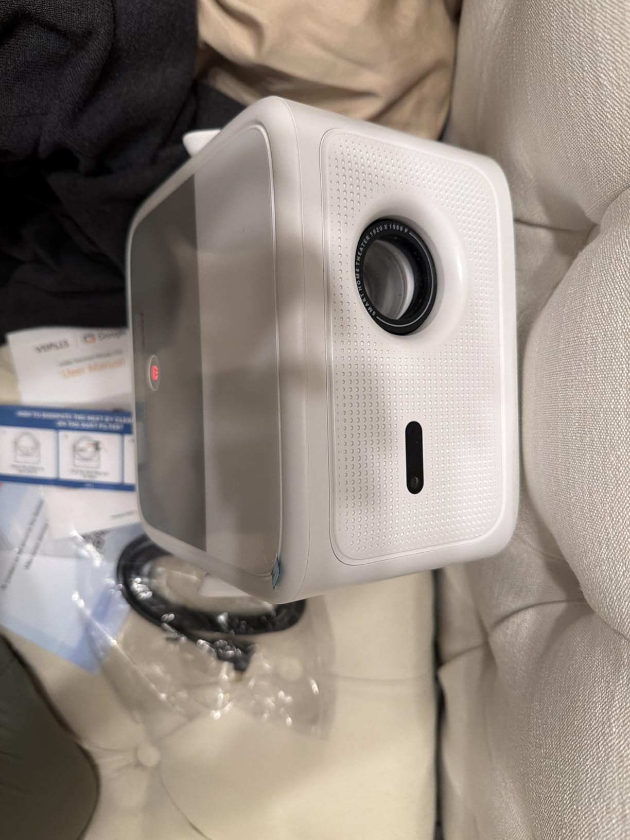 【Official Licensed Google TV】4K Smart Projector with WiFi and Bluetooth, VOPLLS Outdoor Projectors with Dolby/Auto Focus, Portable Movie Phone Wireless Gaming Wifi Proyector for Bedroom/Home/Ceilling customer photo 1