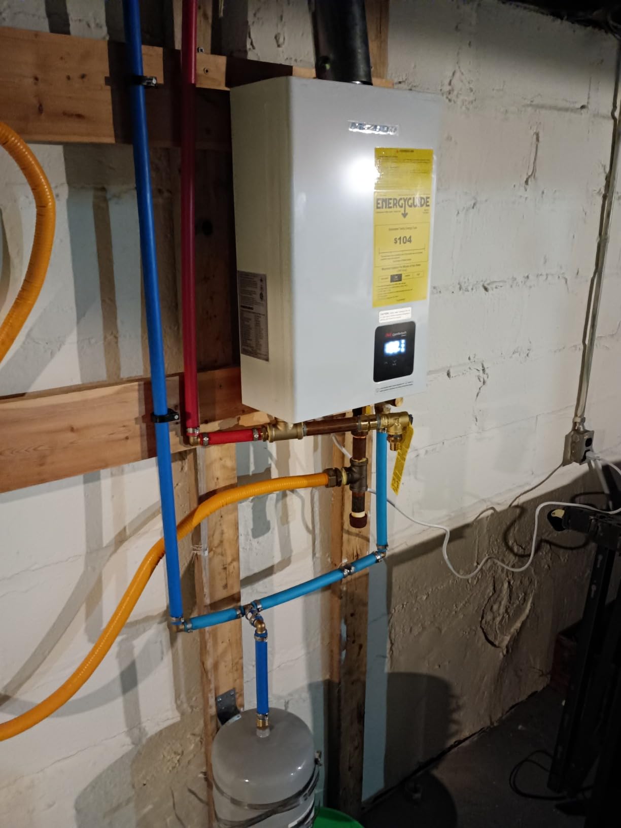 MIZUDO Natural Gas Tankless Water Heater, 199,000 BTU, Indoor | 10.3 GPM High Flow, Whole-Home Endless Hot Water, 5-7 Outlets, WiFi & App Control, CSA Certified, 95-149°F, Anti-Freeze customer photo 2
