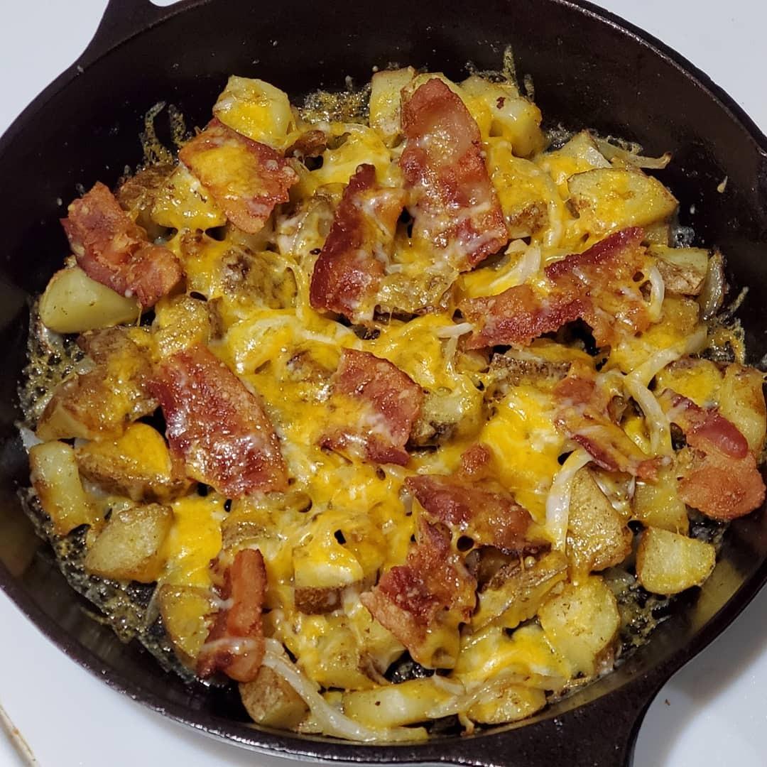 Lodge FBA_ Cast Iron, 8-Inch customer photo 2
