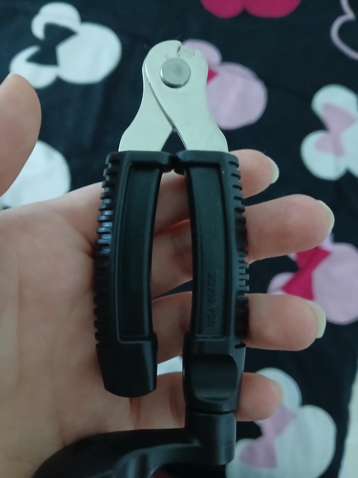 D'Addario Accessories Pro-Winder Guitar String Winder, Cutter, Bridge Pin Puller - All in One Guitar Tool - Black customer photo 1