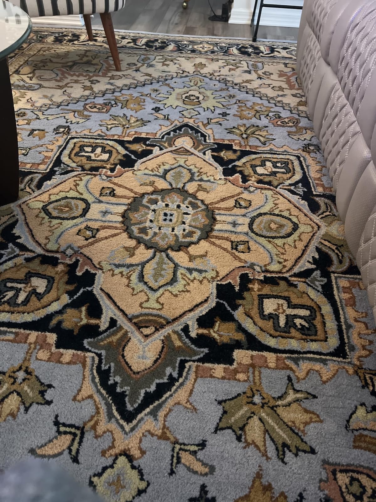 SAFAVIEH Heritage Collection Runner Rug - 2'3