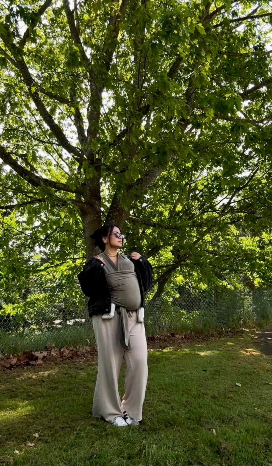 Boba Baby Wrap Carrier - Stretch Cotton Newborn Sling, Grey customer photo 2