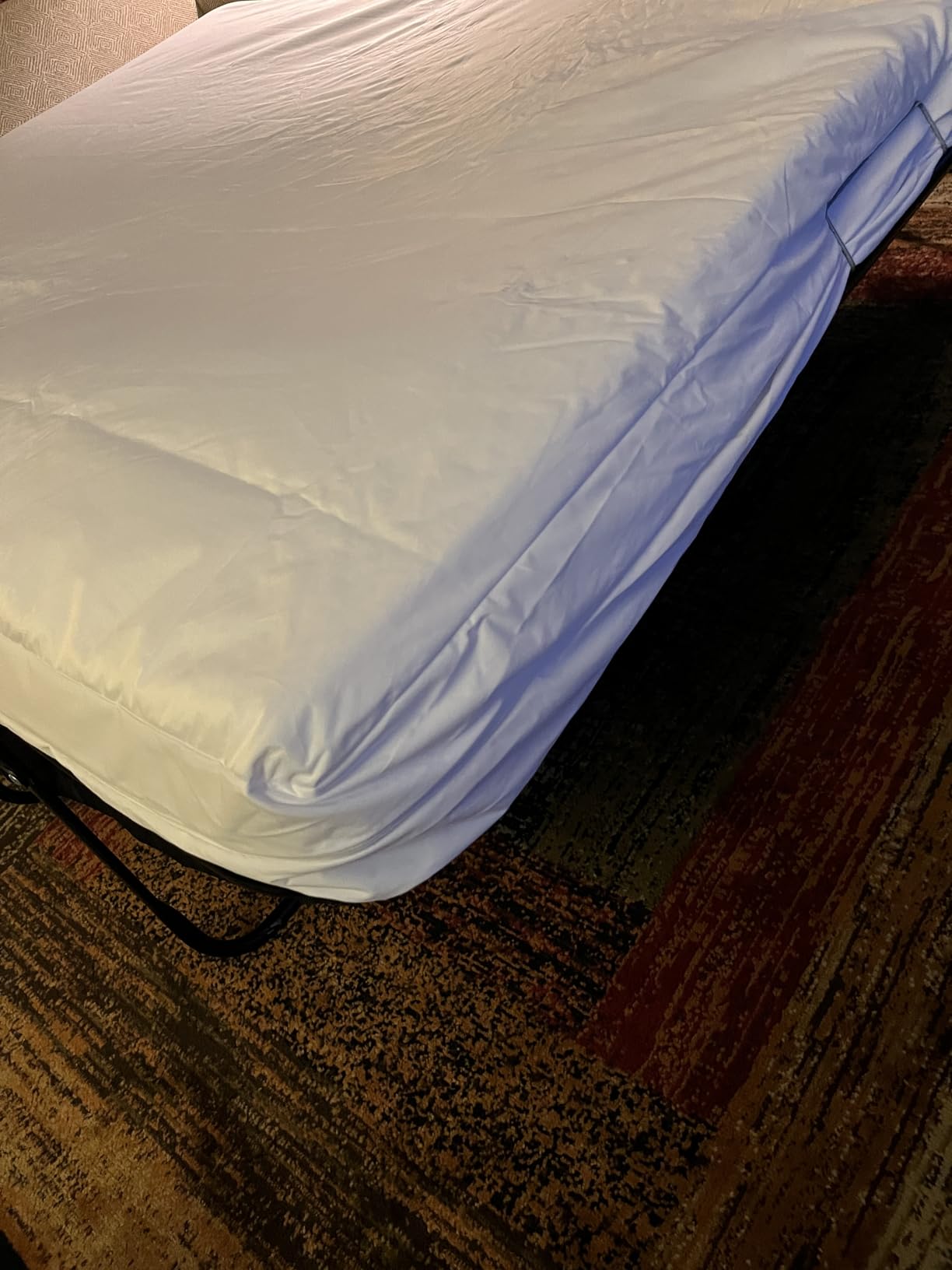Guardmax Full Mattress Protector Zippered, Bed Bug Mattress Cover customer photo 2