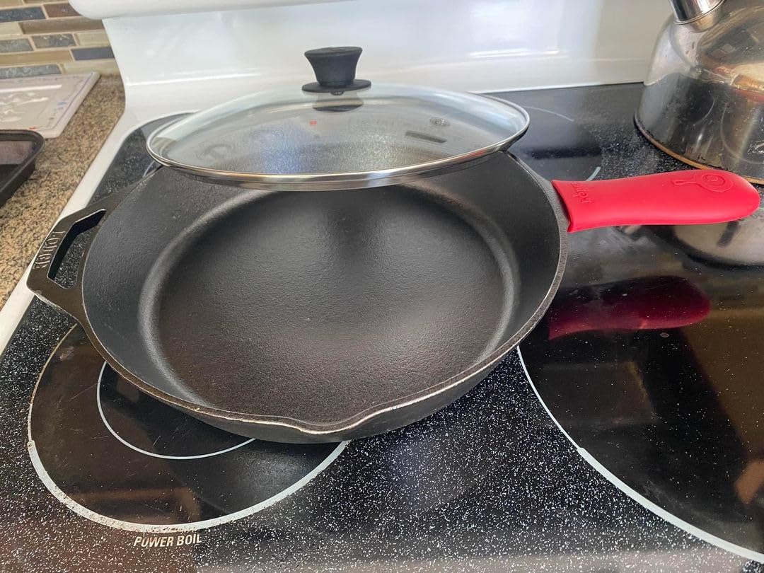 Lodge Pre-Seasoned Cast Iron Skillet with Silicone Handle Holder, 12 Inches | Non-Toxic & Naturally Non-Stick Frying Pan with Silicone Hot Handle Holder, Pan is Safe for Oven & Stovetop Use customer photo 2