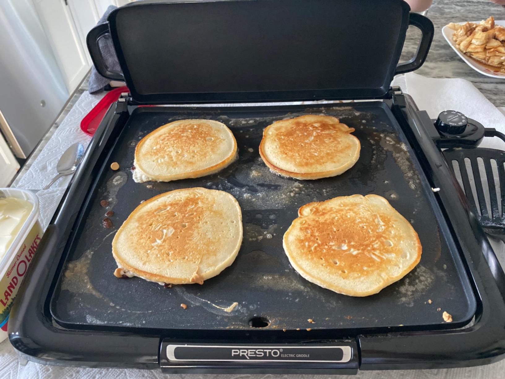 Presto 07023 Cool-Touch Electric Griddle and Warmer Plus customer photo 2