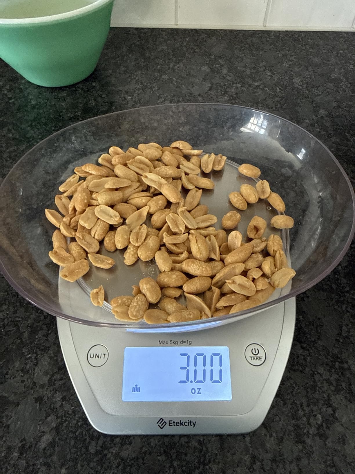 Etekcity Food Scale with Bowl, Timer and Temperature, Grams and Ounces customer photo 1
