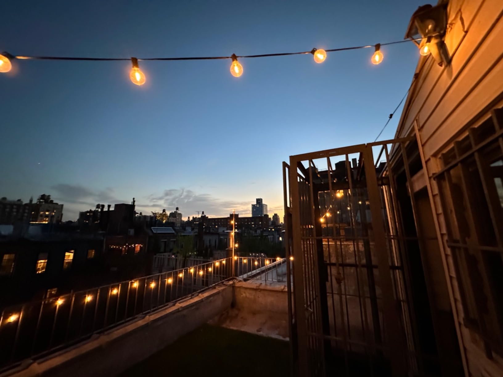 Brightown Outdoor String Lights, 35FT with 30 Bulbs, Waterproof Connectable | Patio Lights with Shatterproof G40 Replaceable Bulbs, Plug-In Outside Hanging Light for Backyard Bistro Porch Party Decor customer photo 2