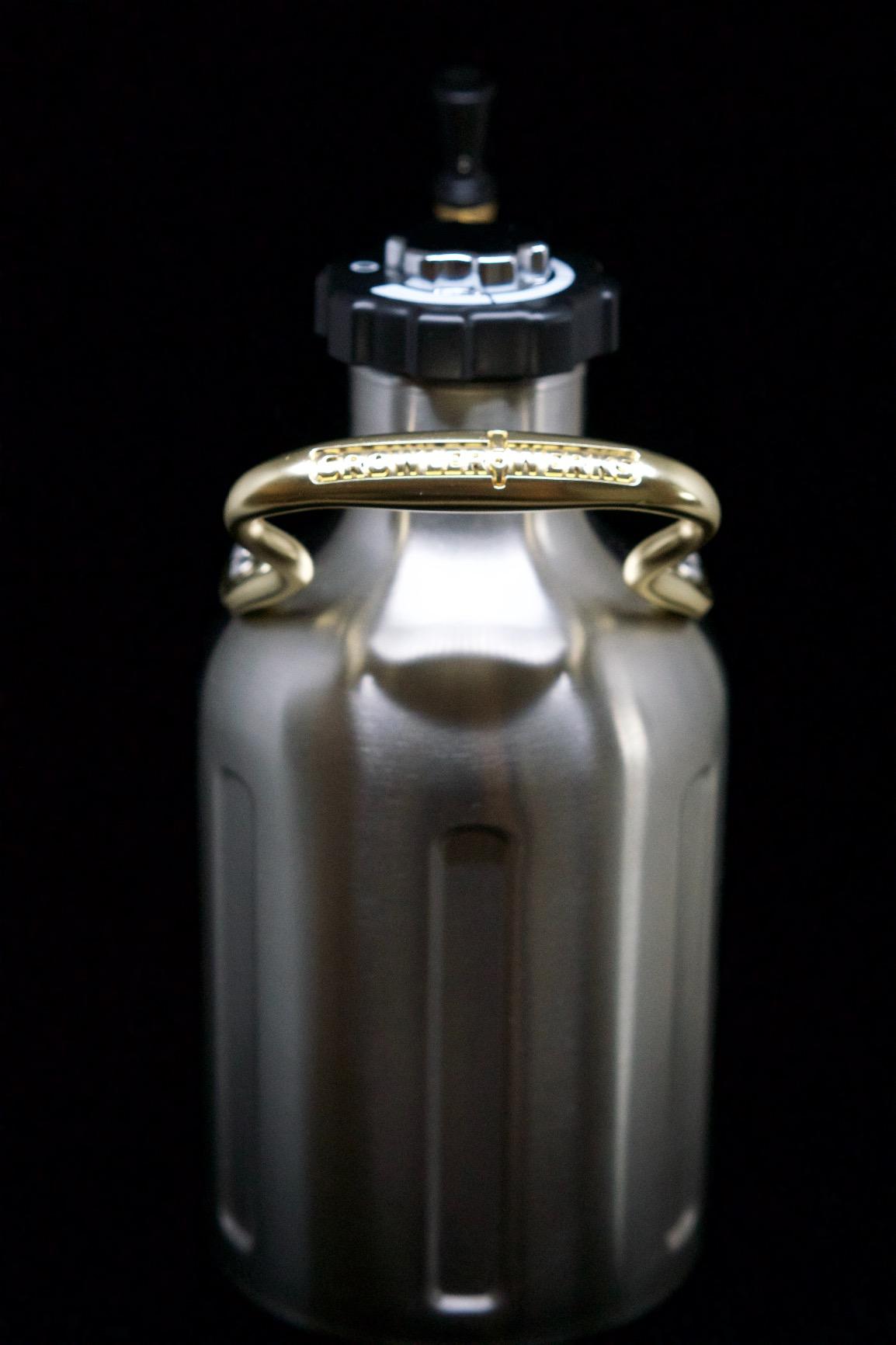 GrowlerWerks uKeg Carbonated Growler-Great Gift for Beer Lovers, 64 oz, Stainless Steel customer photo 2