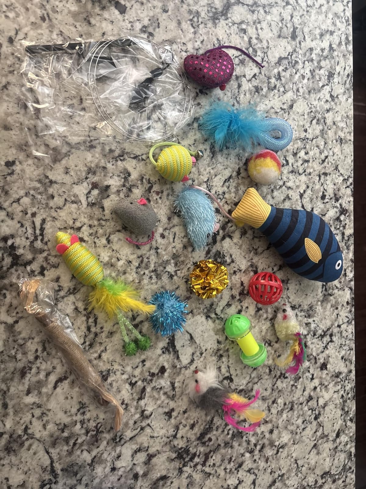 Fashion's Talk Cat Toys Variety Pack for Kitty 20 Pieces customer photo 2