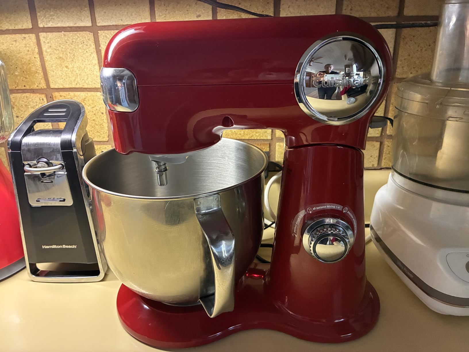 Cuisinart Stand Mixer, 12 Speed, 5.5 Quart Stainless Steel Bowl, Chef’s Whisk, Mixing Paddle, Dough Hook, Splash Guard w/ Pour Spout, Ruby Red, SM-50R, Manual customer photo 2