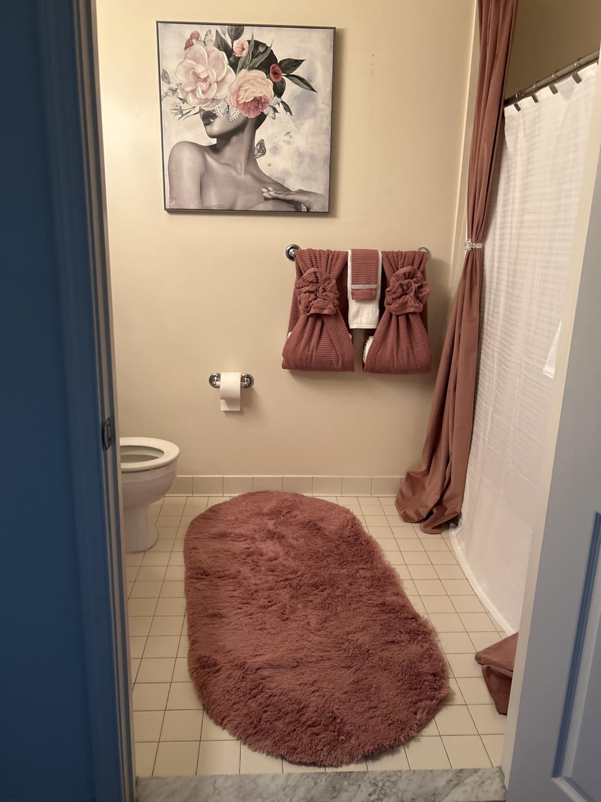 LOCHAS Bedroom Rug 2.6' x 5.3', Grey Fluffy Shaggy Area Rug for Kids Room customer photo 1