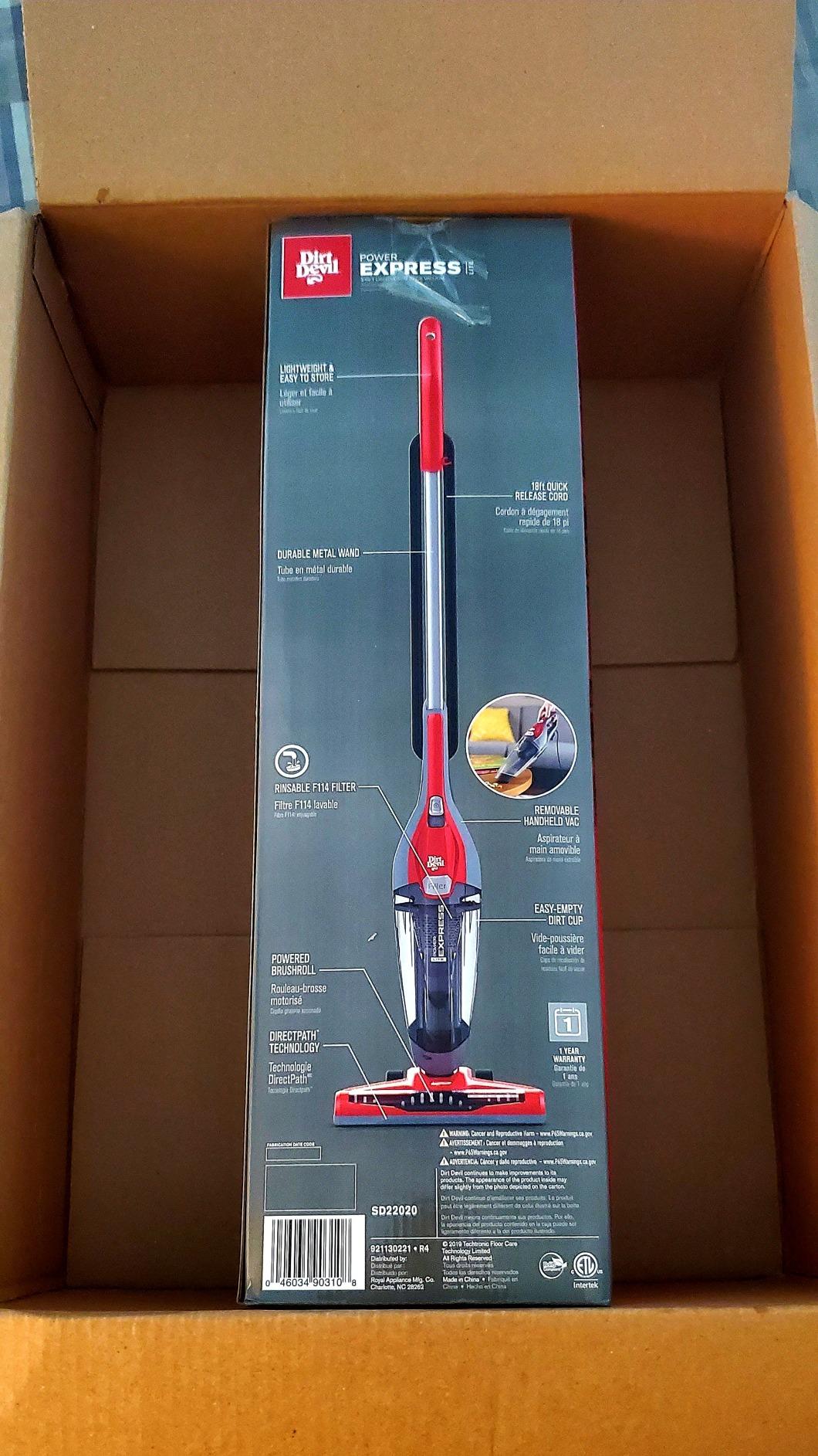 Hoover Dirt Devil Power Express Stick Vacuum, Bagless customer photo 1