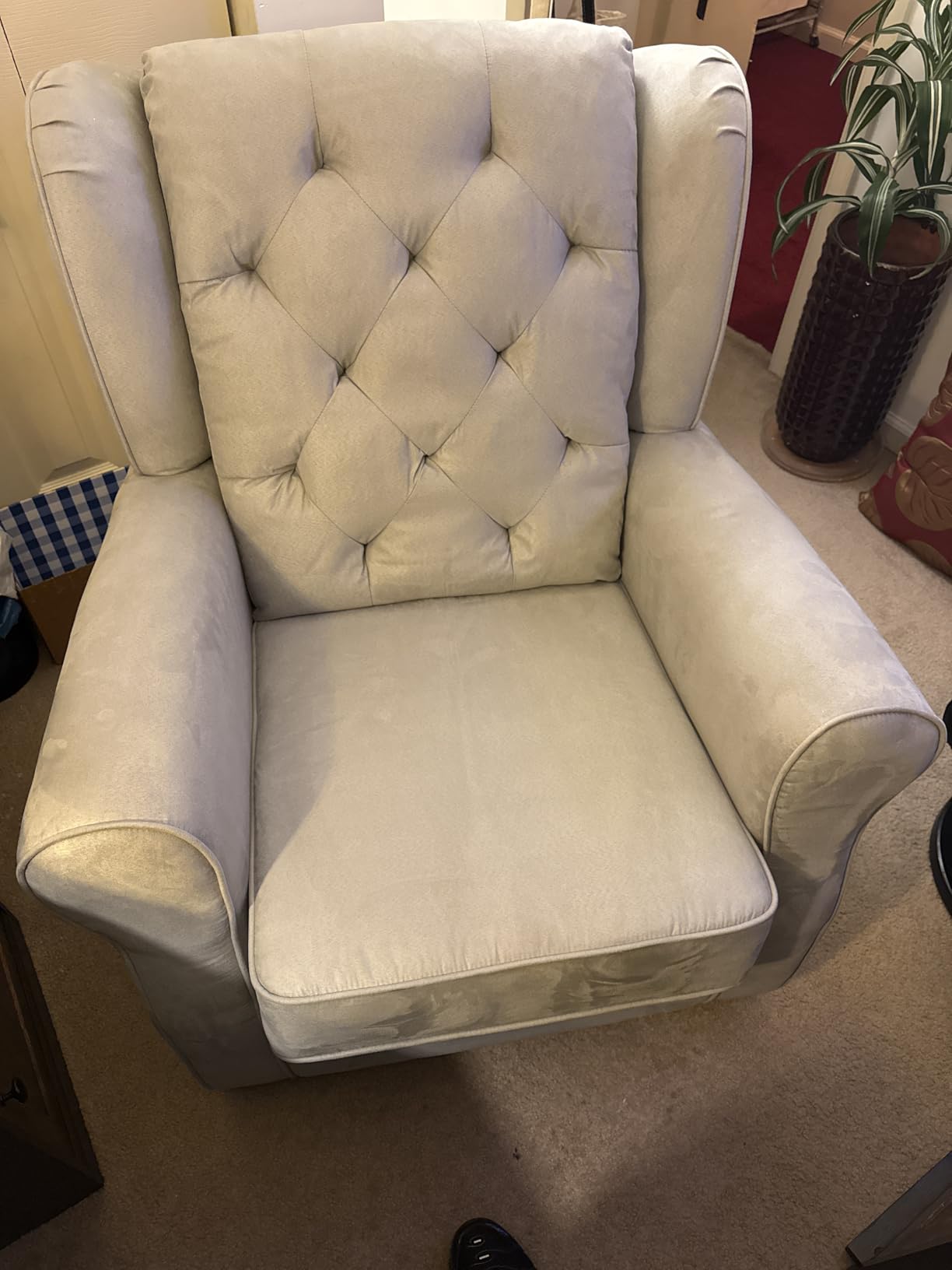 Delta Children Emerson Upholstered Glider Swivel Rocker Chair, Dove Grey with Soft Grey Welt customer photo 2