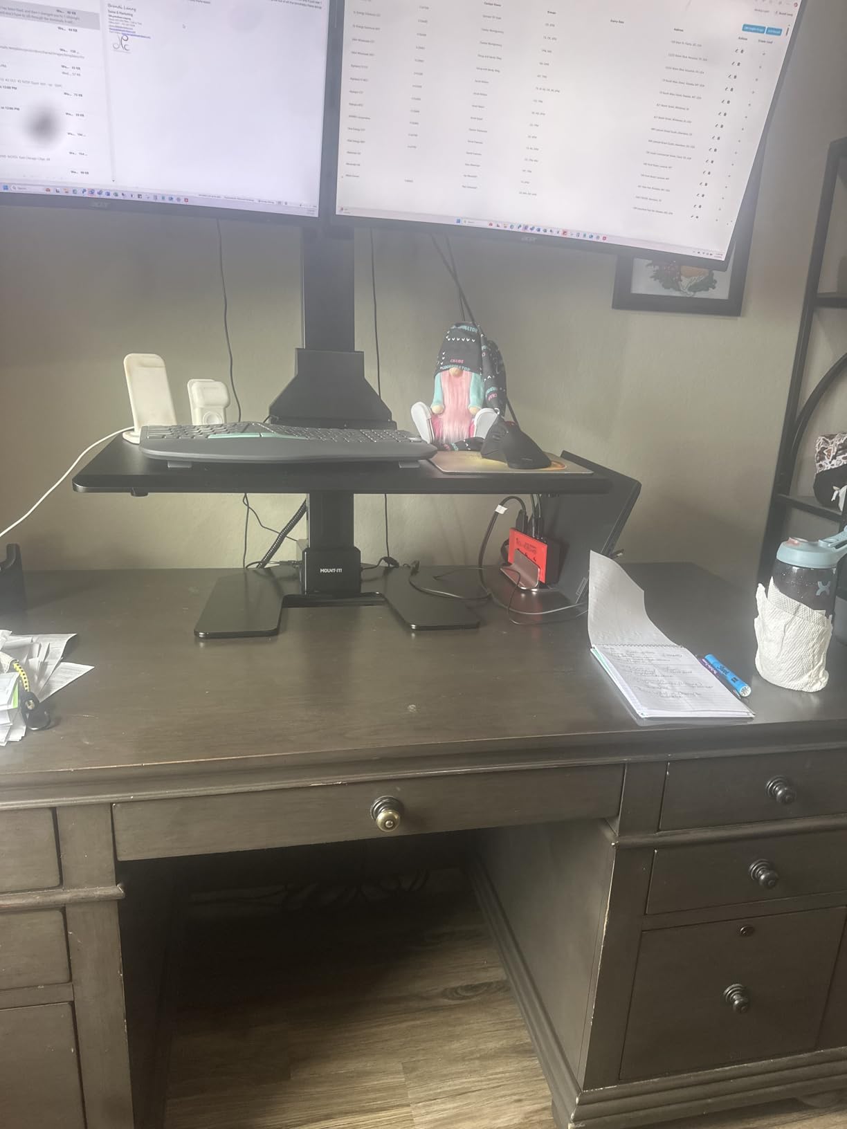 Mount-It! Dual Monitor Electric Standing Desk Converter, Sit-Stand Riser customer photo 2