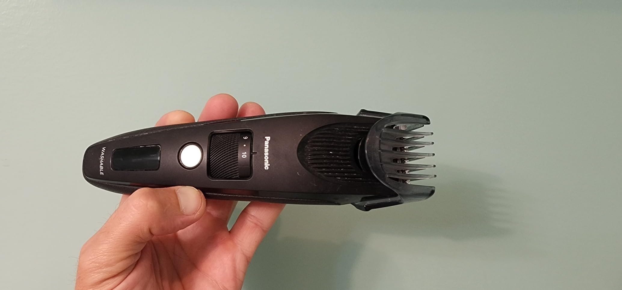 Panasonic Beard Trimmer for Men Cordless Precision Power Hair Clipper with Comb Attachment, 19 Adjustable Settings, Washable, ER-SB40-K, 0.5-10 mm Lengths customer photo 2