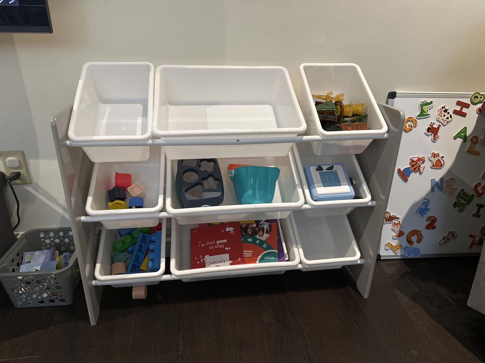 Delta Children MySize 9 Bin Plastic Toy Organizer - Greenguard Gold Certified, Grey customer photo 2