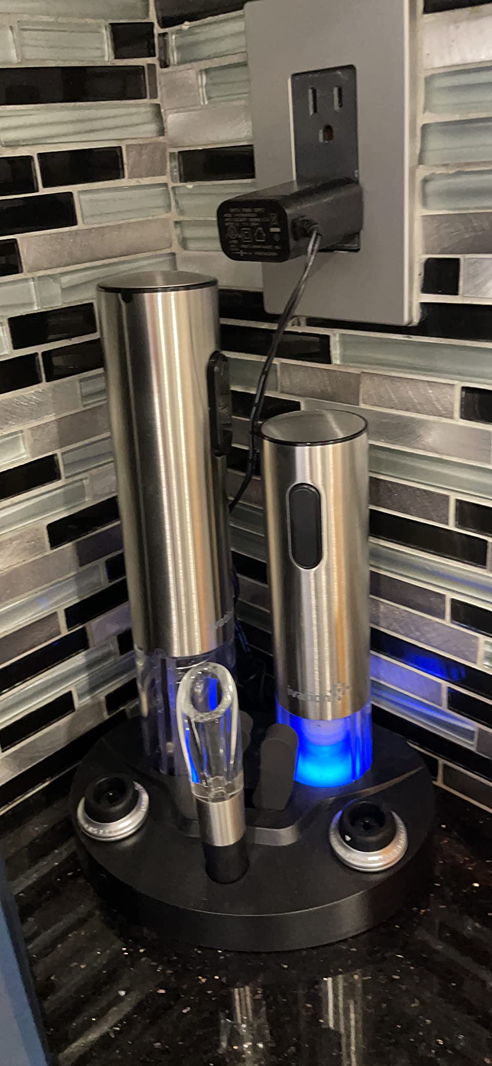 Ivation Stainless Steel Electric Wine Opener, Aerator & Preserver Gift Set customer photo 2