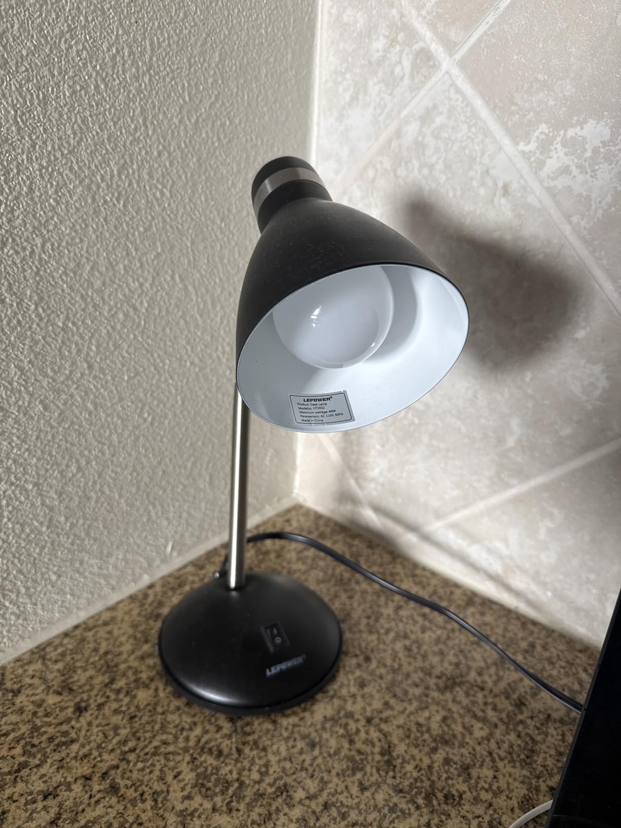 LEPOWER Metal Desk Lamp, Adjustable GooseNeck Reading Light for Bedroom | Compact & Sturdy, Space-Saving for Bedside & Dorm, E26 Table Lamp, Eye-Caring, Ideal for Study, Office, Back to School customer photo 1