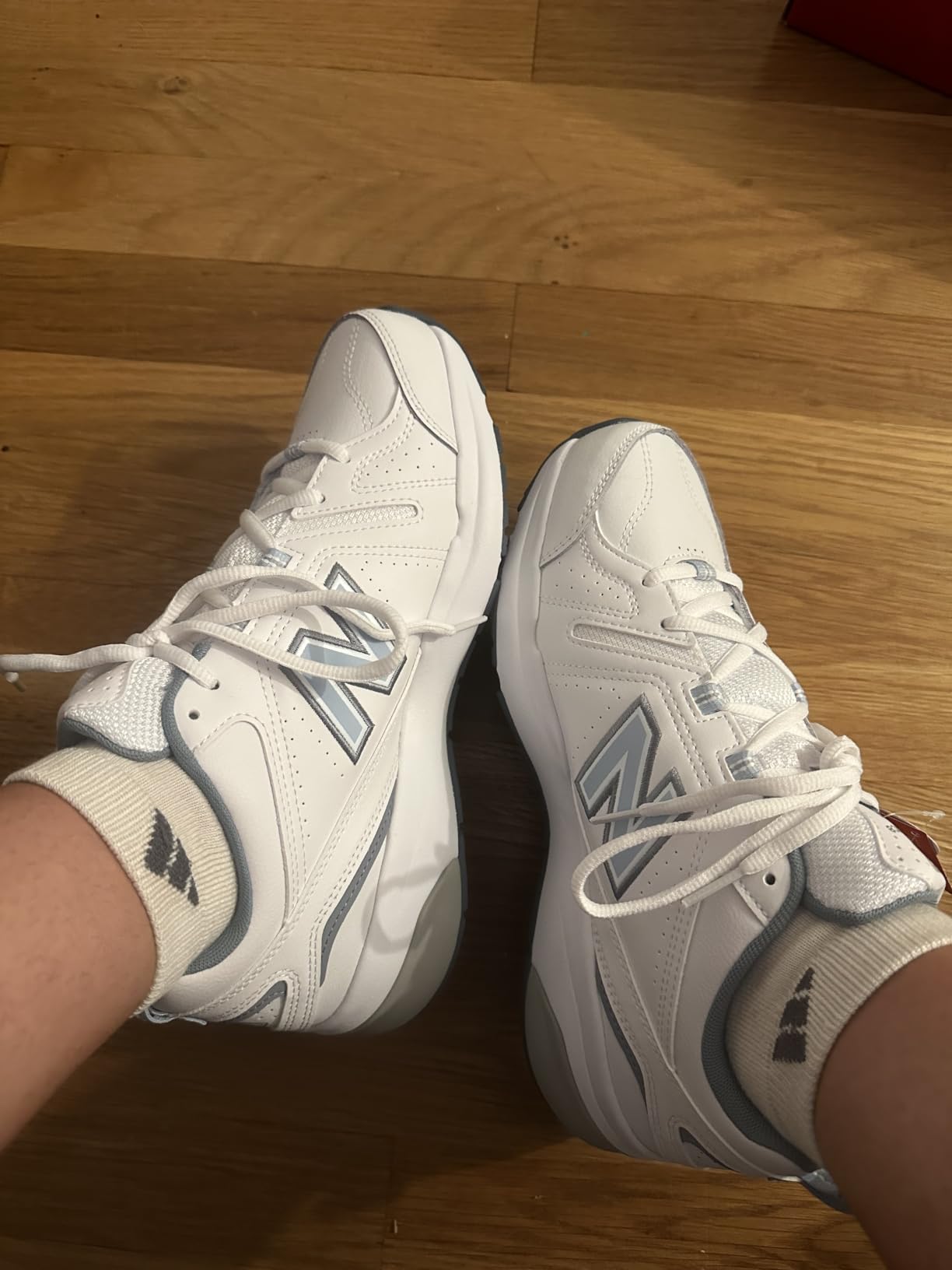 New Balance Women's 608 V5 Casual Comfort Cross Trainer customer photo 2