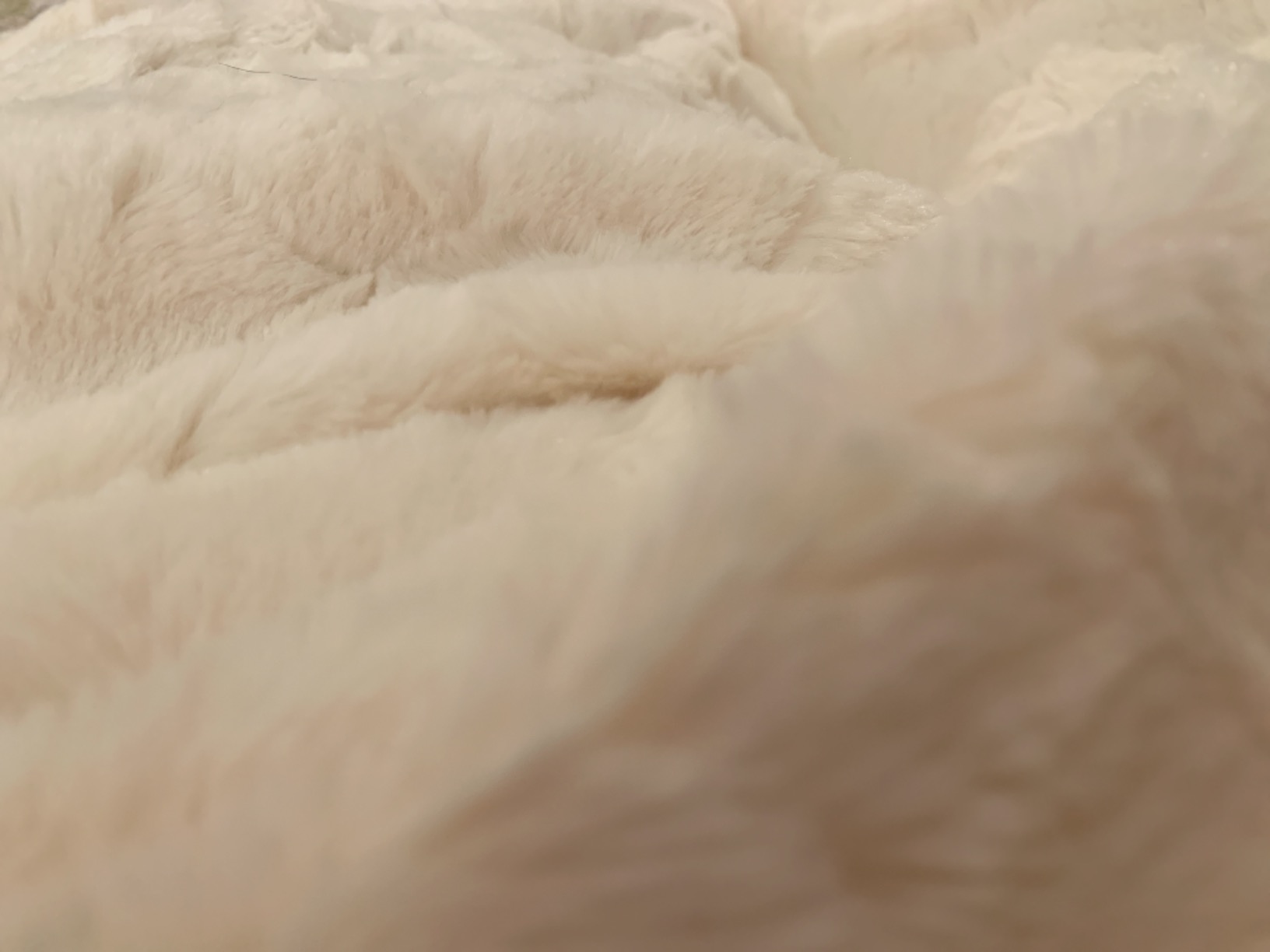 GRACED SOFT LUXURIES Faux Fur Throw Blanket Soft Marbled Ivory XL 60x80 customer photo 1