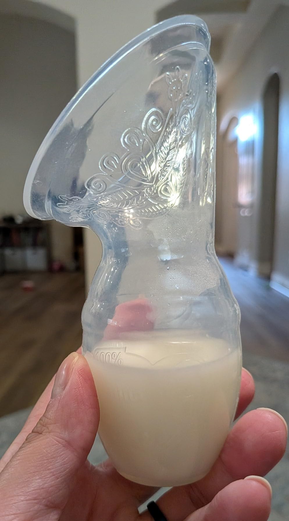haakaa Manual Breast Pump for Breastfeeding 4oz/100ml customer photo 2