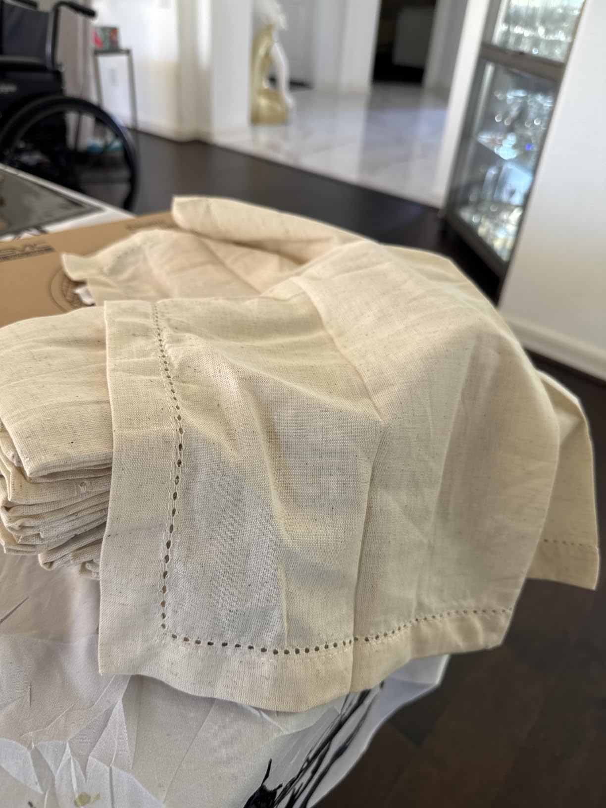Ramanta Home Flax Linen Cloth Napkins Set of 12 20x20 Inches - White customer photo 1