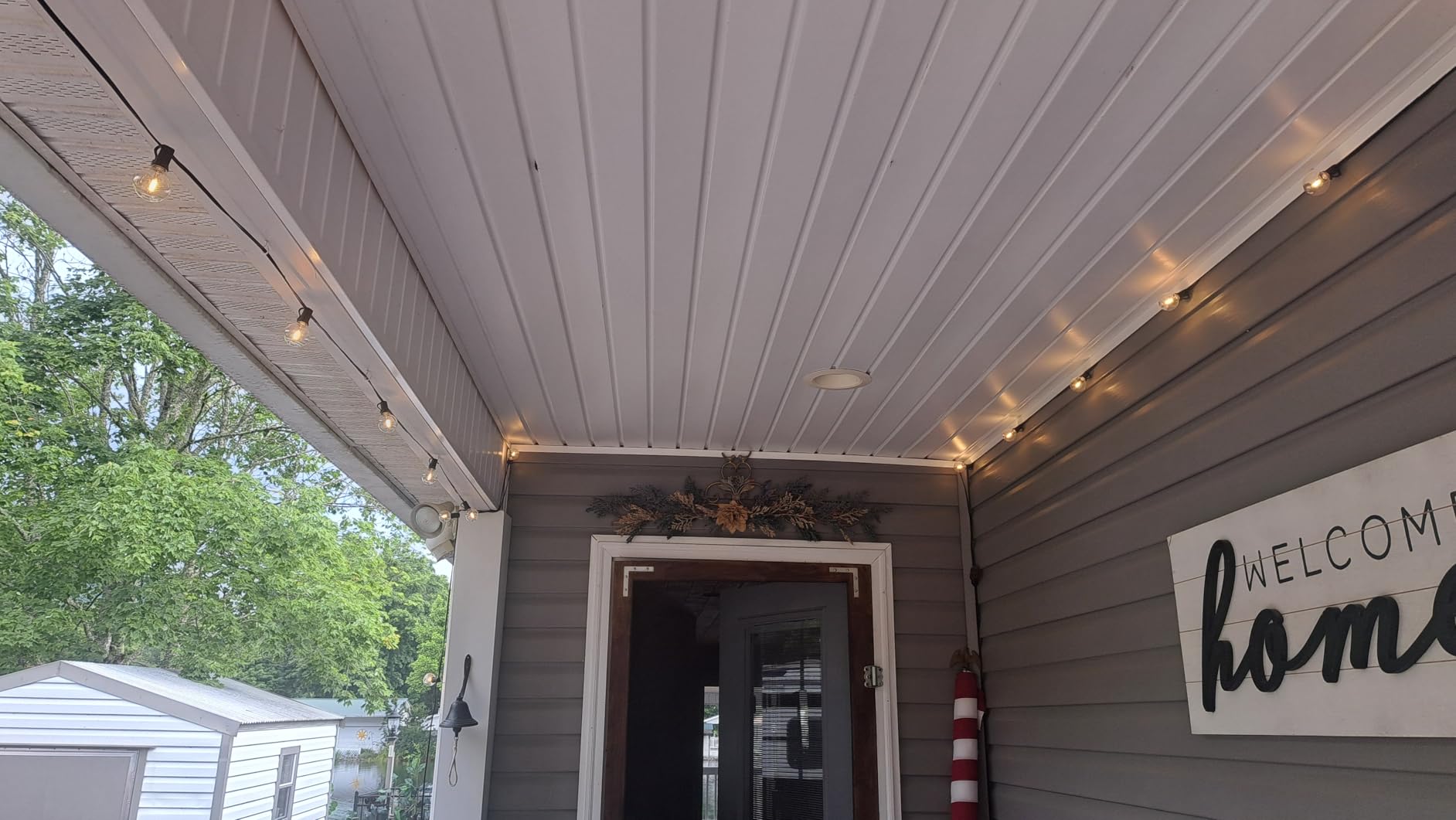 Brightown Outdoor String Lights, 69FT G40 LED IP65 Waterproof Patio Lights customer photo 1